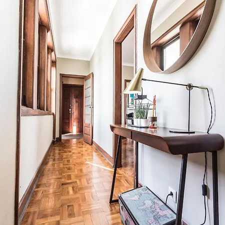 Pet-friendly In *