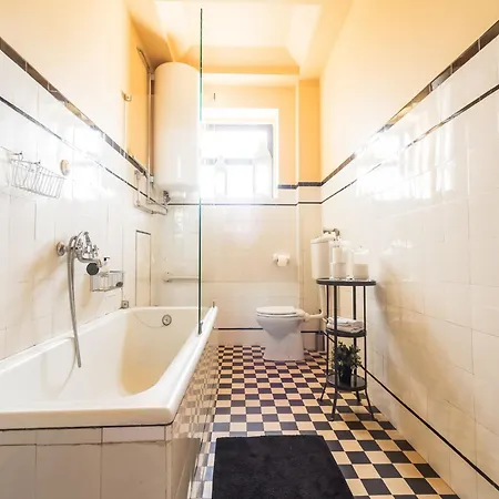 Pet-friendly In * ポルト